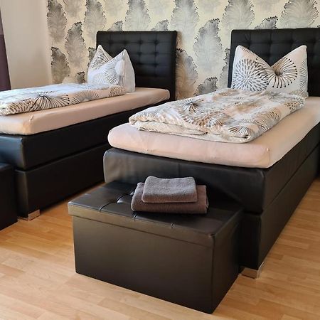Moderne Ferienwohnung Mit Eigenem Garten Und Traumhaften Blick Wilhelmsthal Bagian luar foto
